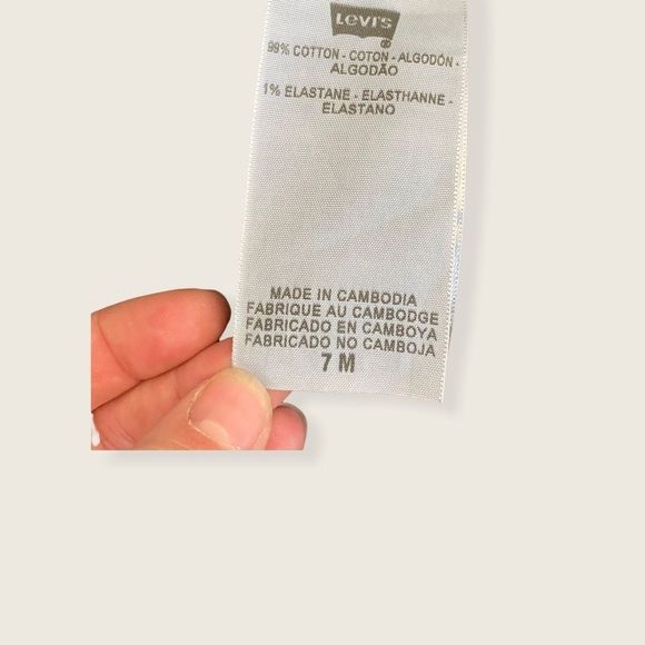 NWT Levi’s 524 Skinny Jeans Dark Wash Size 7 - Picture 5 of 8